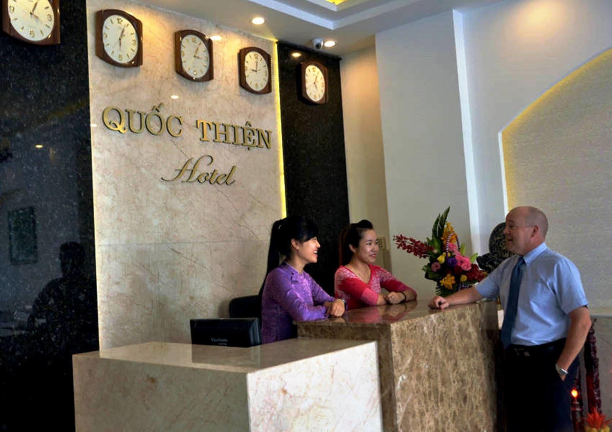 Quoc Thien Hotel Da Nang Buitenkant foto