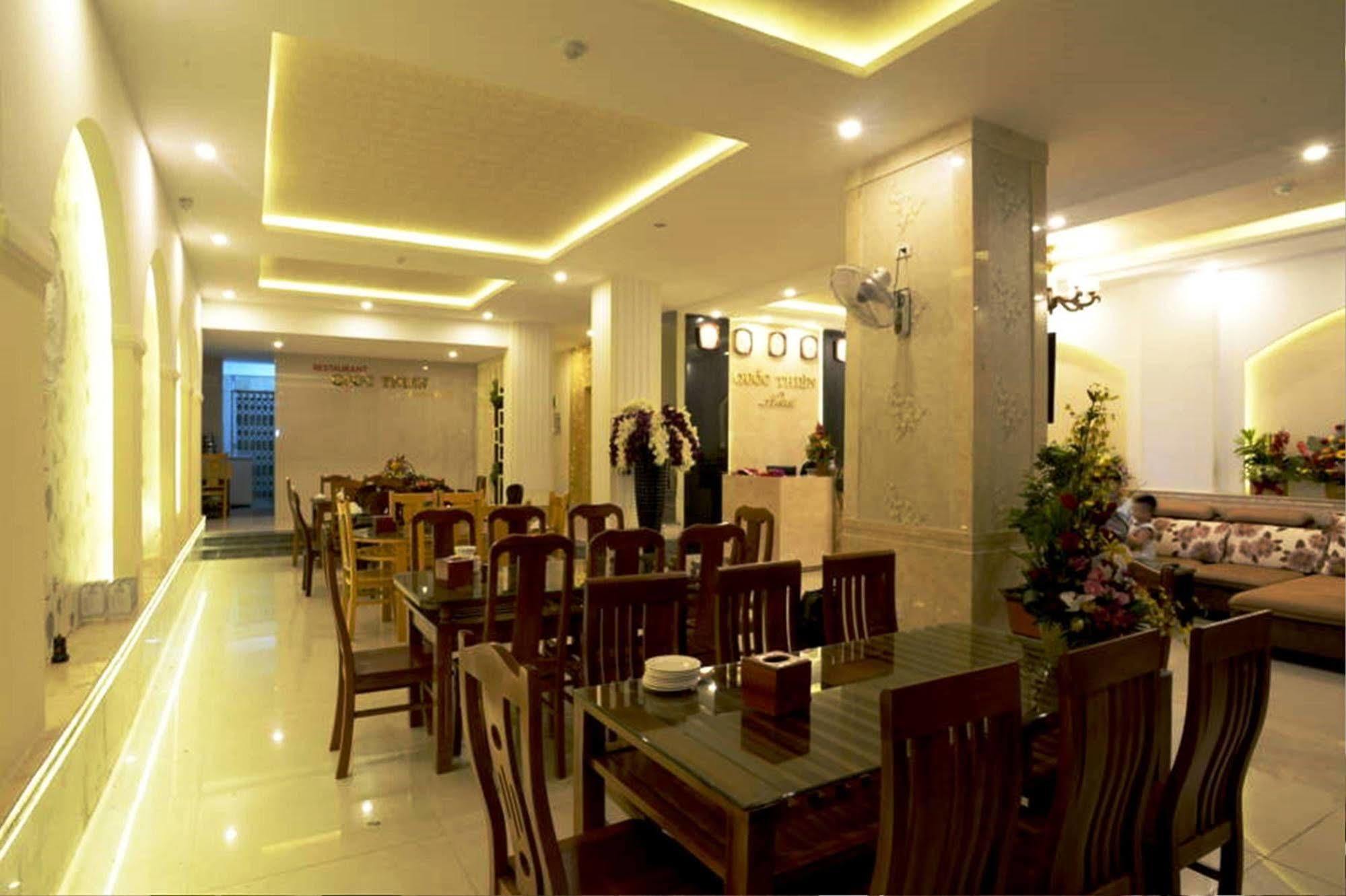 Quoc Thien Hotel Da Nang Buitenkant foto
